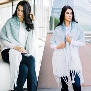 Mer|Sea Blue Ombré Chunky Scarf